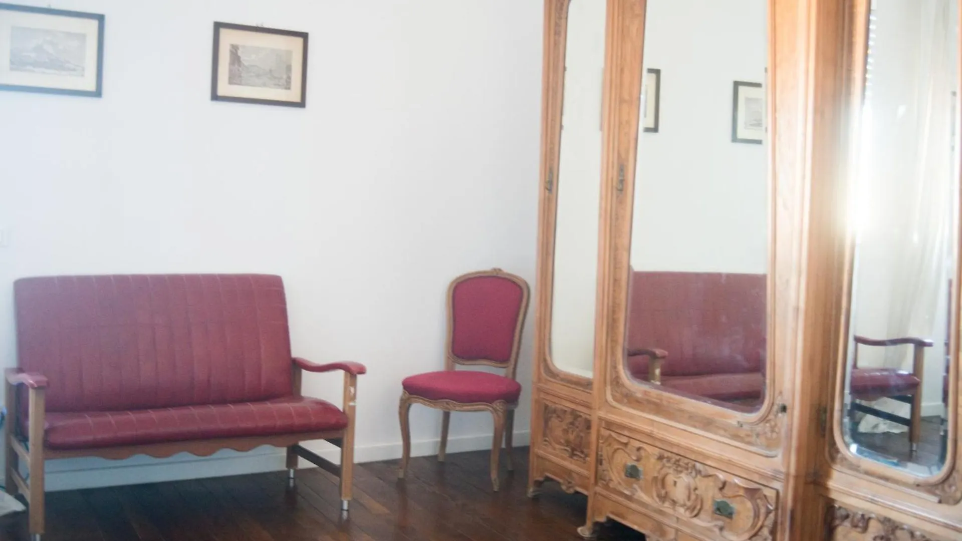 Appartamento 90100 Palermo 0*,  Italia